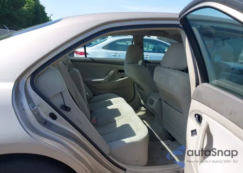 2009 Toyota Camry Le z USA, uszkodzony, nr VIN 4T1BE46KX9U846616